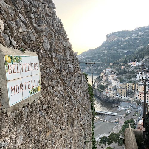 Il limone incontra il caffè lungo il "Sentiero dei Limoni" nasce un nuovo capolavoro di dolcezza firmato Sal De Riso: “Il Sentiero delle Formichelle”